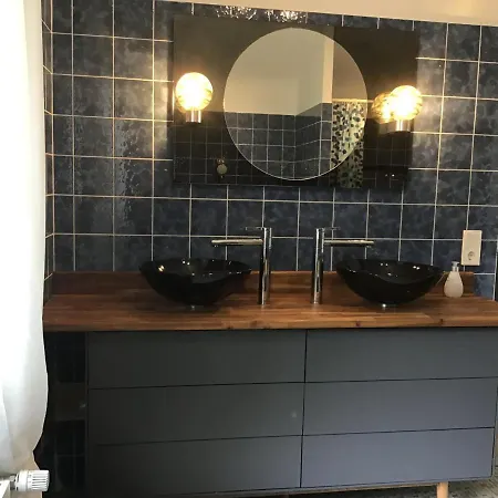 Rheingauzuhause Mit Privatpool 公寓